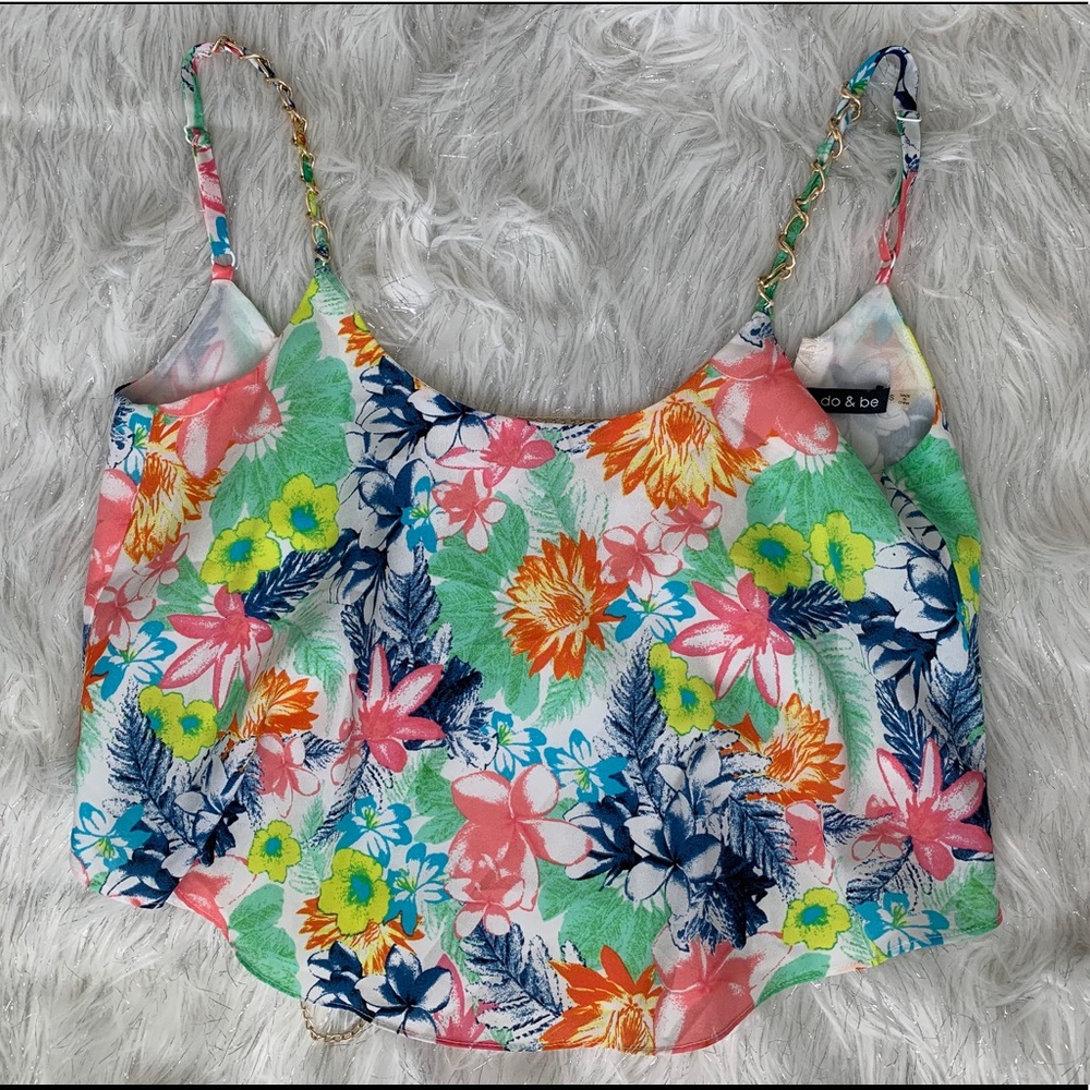 backless crop top